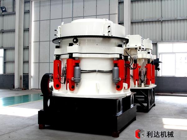 雙缸液壓圓錐破碎機(jī)